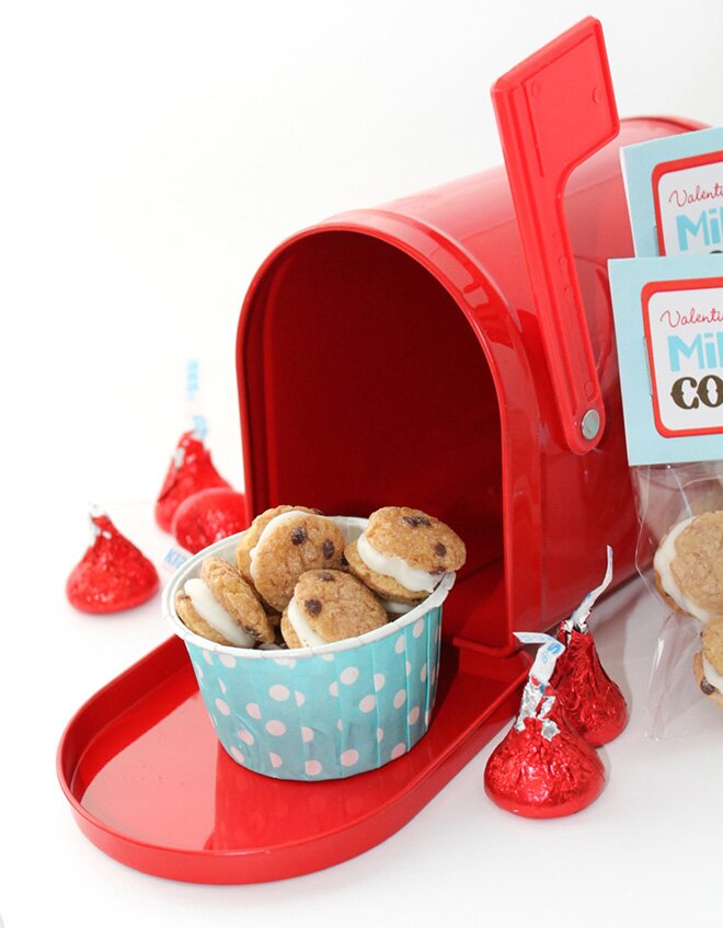 Milk and Cookies Free Valentine Printable